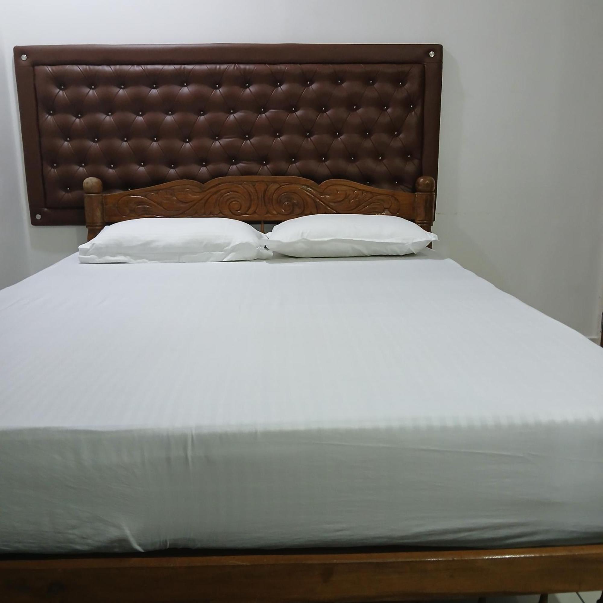 Annies Inn Homestay Kochi Exterior foto